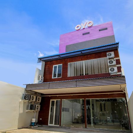 סוראבאיה Super Oyo 168 K-15 Residence מראה חיצוני תמונה