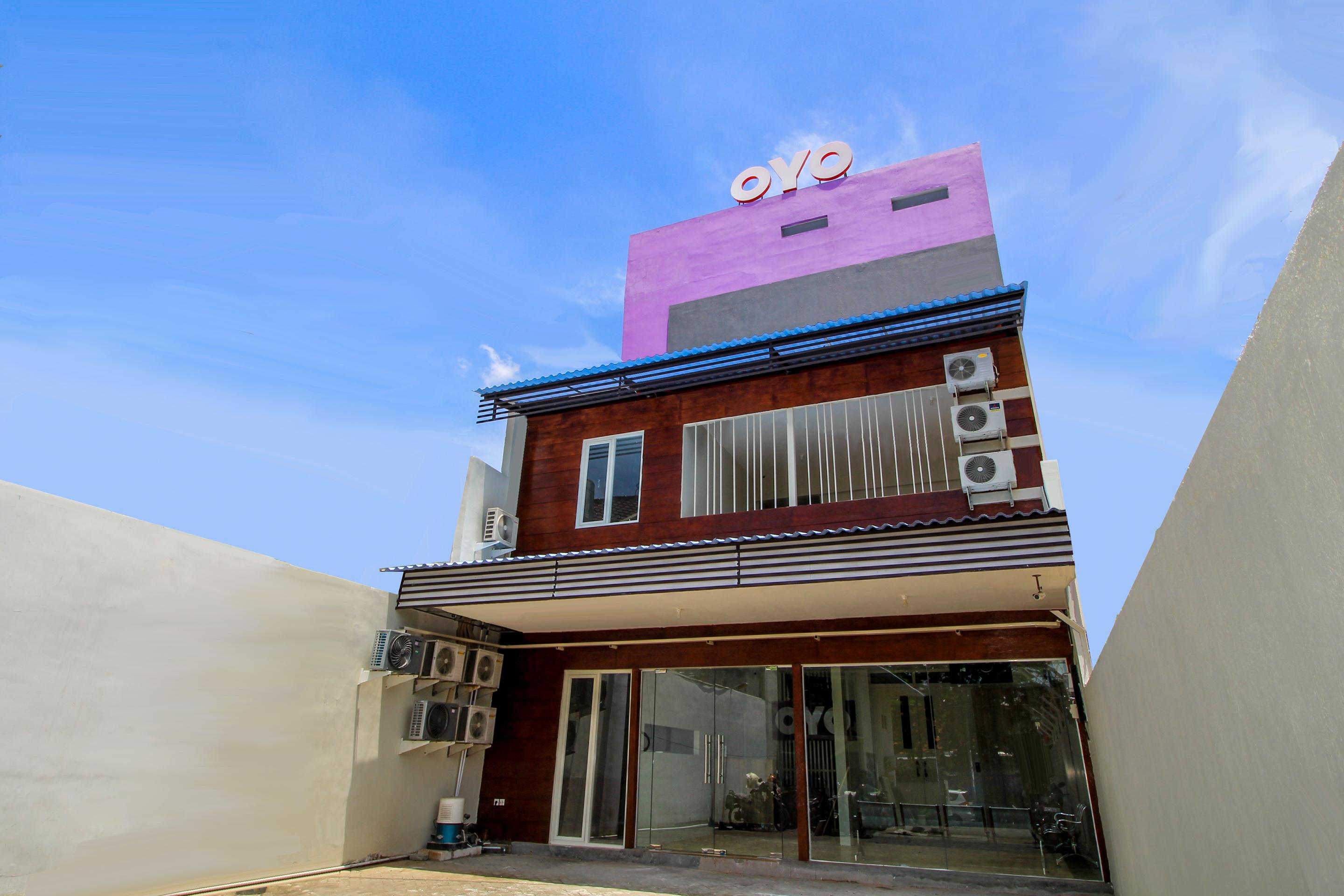 סוראבאיה Super Oyo 168 K-15 Residence מראה חיצוני תמונה