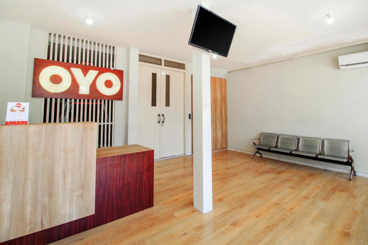 סוראבאיה Super Oyo 168 K-15 Residence מראה חיצוני תמונה